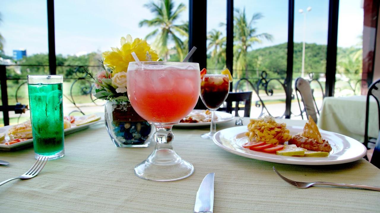 Hotel Costa Brava Manzanillo Εξωτερικό φωτογραφία